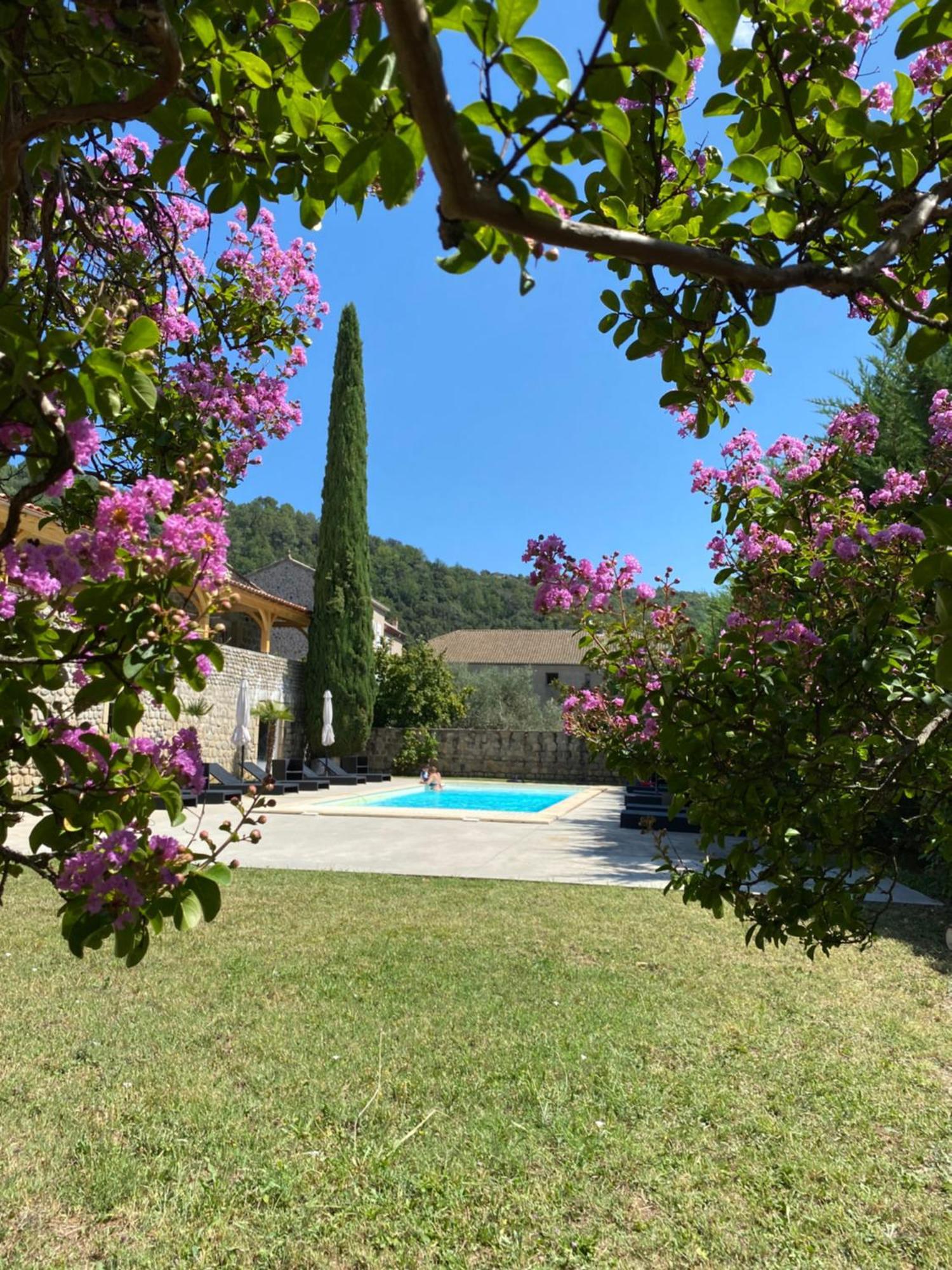 Domaine Les Buis Bed & Breakfast Saint-Fortunat-sur-Eyrieux Exterior photo